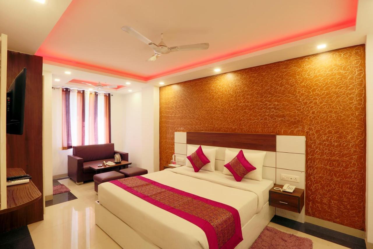 Hotel Ark Wood New Delhi Extérieur photo