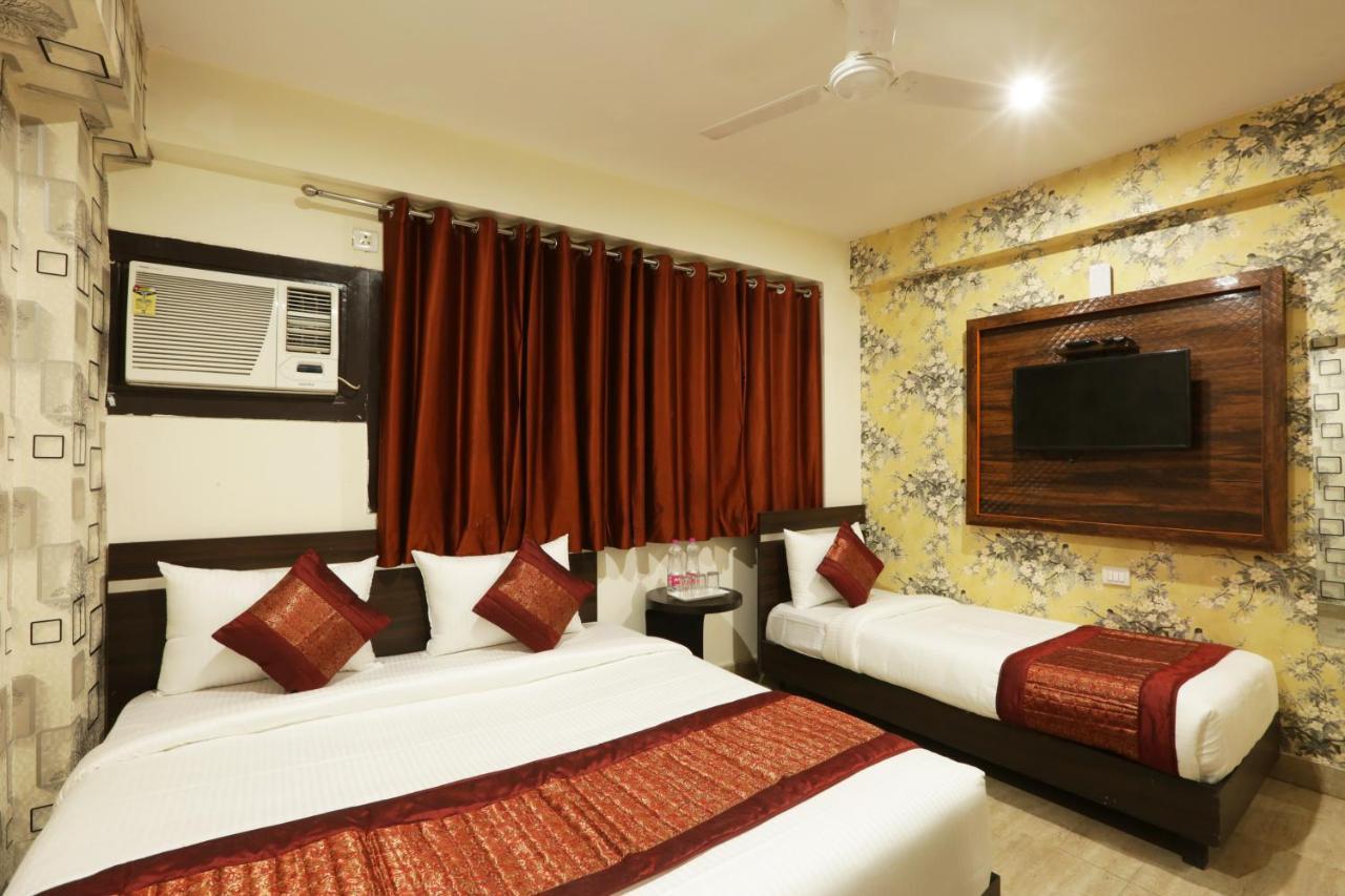 Hotel Ark Wood New Delhi Extérieur photo
